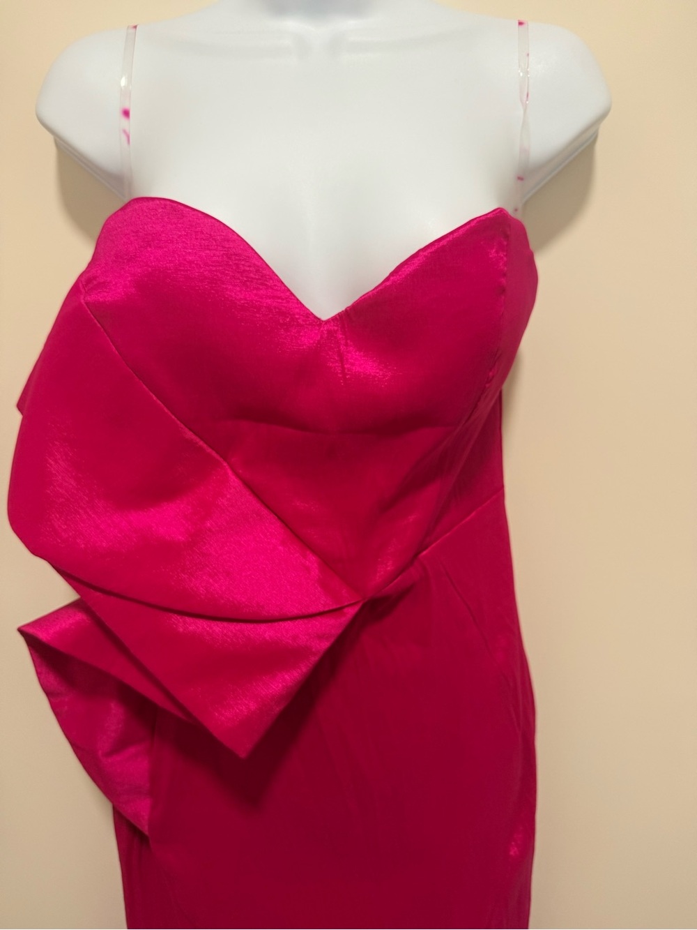 Strapless fuchsia Mermaid Gown - Picture 3 of 9